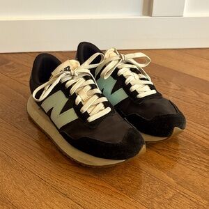 New Balance 237 sneakers
